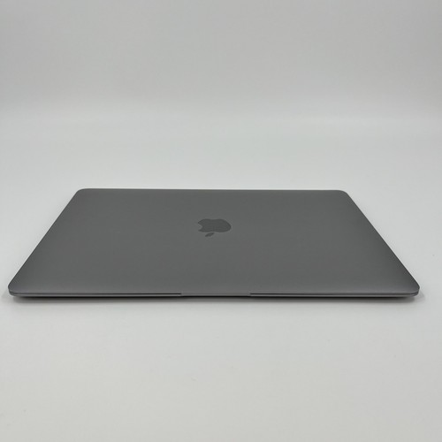 MacBook Air 13 Space Gray 2020 1.2GHz i7 16GB 256GB SSD - Good Condition - Picture 14 of 15