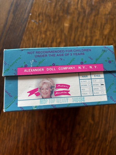 Vintage Madame Alexander "Mop Top Wendy" 140484; neu in OVP - Bild 2 von 3