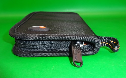 NWOT Lowepro 12 Pocket Nylon Wallet CF,XD ,SD,SDHC Memory Card Wallet Nylon Zip - Picture 5 of 7