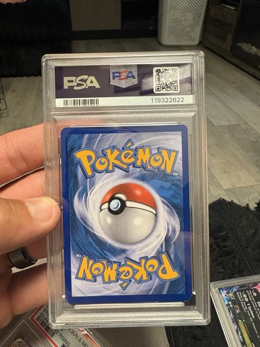 2012 POKEMON B&W DRAGONS EXALTED #97 HYDREIGON-HOLO PSA 8 - Picture 2 of 2