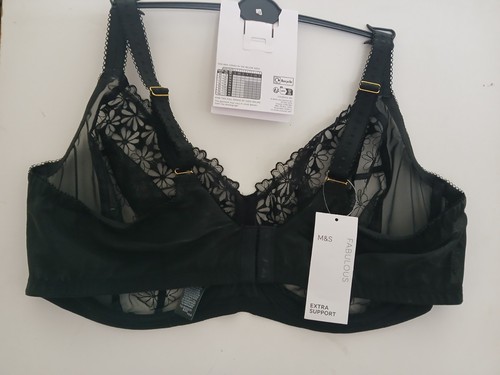 M&S FABULOUS Extra Support Wired Bra - Picture 6 of 8