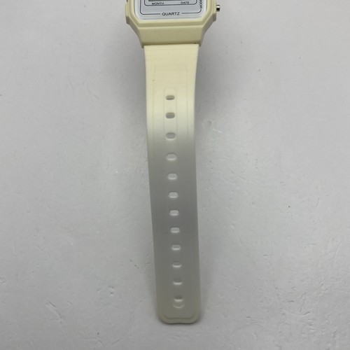 Orologio Digitale 32mm Quarzo Citron Crema S565S Ricambi Non Testati Riparazione - Foto 11 di 20