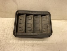 2016-2019 BMW X1 RIGHT REAR CABIN AIR PRESSURE VENT GRILLE OEM