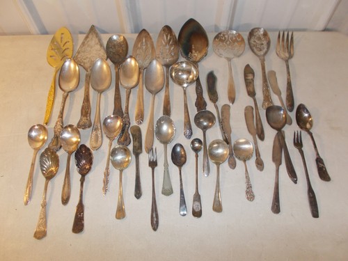 MIXED LOT OF 37 PIECES Vintage silverplate SERVING PIECES