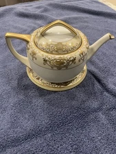 Noritake / 16034 / Christmas Ball     TEAPOT with LID And Trivet  (HARD to FIND)