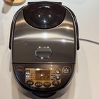 Zojirushi NP-VI10 IH Rice Cooker Black 5.5-Cup Undermilled, Reservable Used