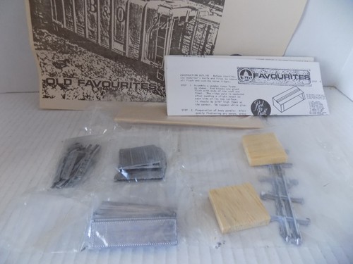WAGON TOP HOPPER CAR FOR; B&O RR. BY RED BALL PO KIT - Picture 3 of 7