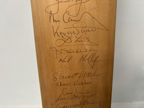 Duncan Fernley signierter Cricketschläger Yorkshire, Worcestershire & Leicestershire CCC - Bild 6 von 18