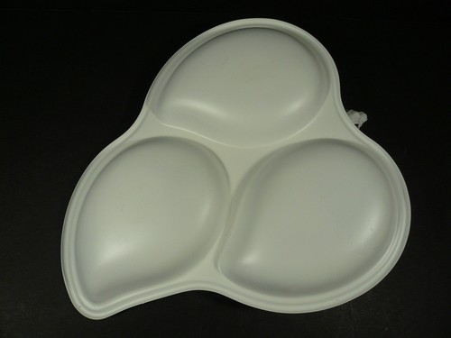 SHERIDAN Tray Leaf Pattern Divided Candy Nut Dish Off White Painted Silverplate - Picture 6 of 6