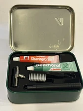 Traex Italy Shaving Set Razor 🪒 Set In Tin Mario Mastalli Magenta