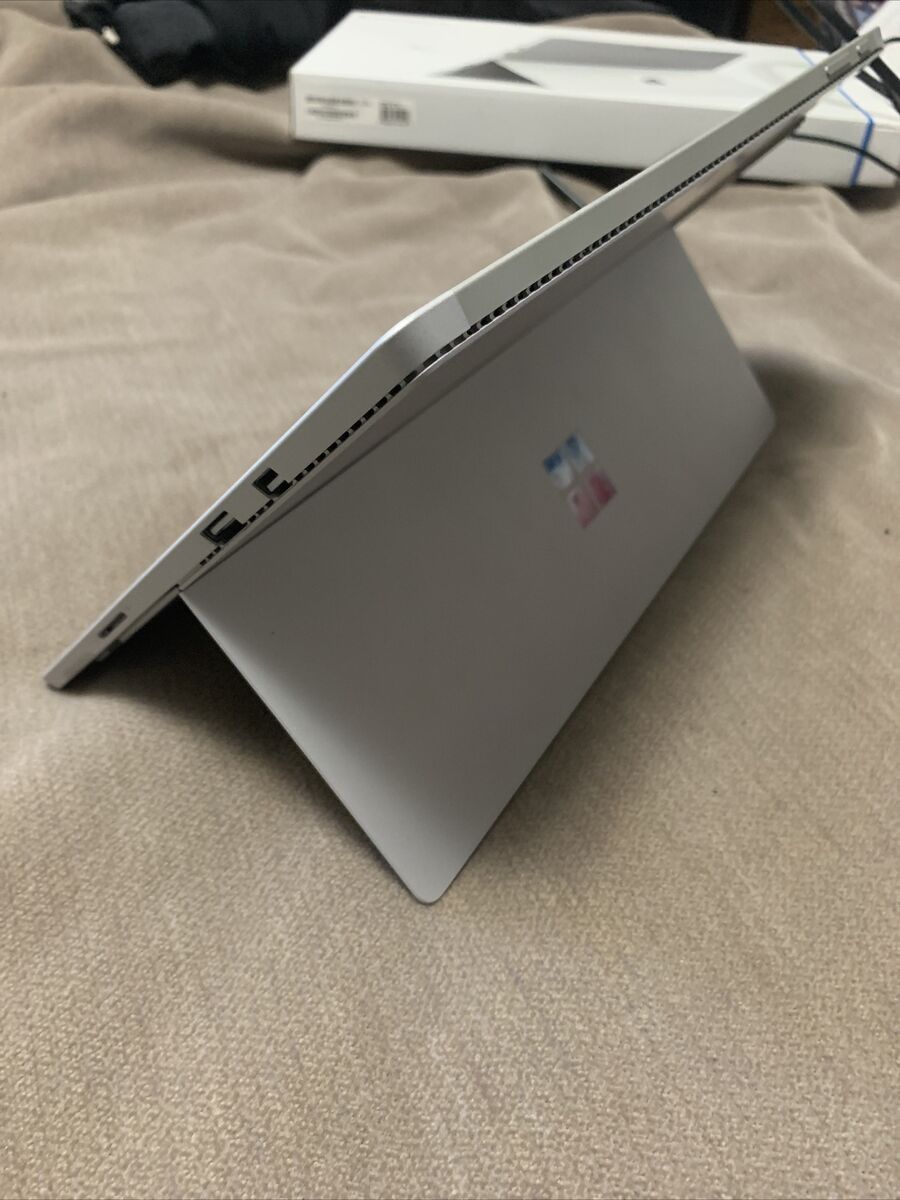 Microsoft Surface Pro 4 CR5-00001 128GB, Wi-Fi, 12.3 inch Microsoft Surface Pro 4 CR5-00001 128GB, Wi-Fi, 12.3 inch