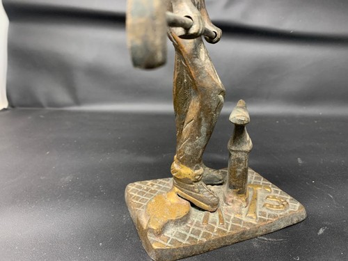 Antique Old Hand-crafted Brass Made Blacksmith Holding Tool Figurine Statue - Picture 16 of 17