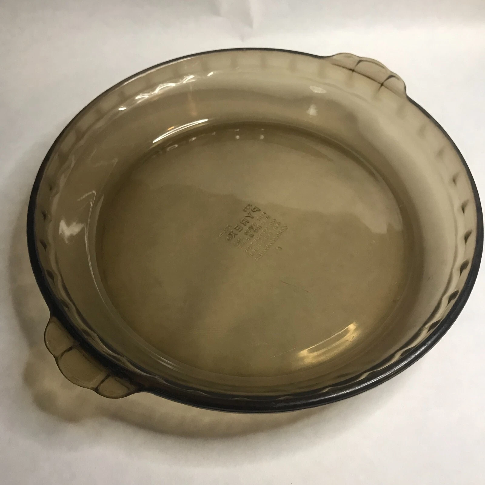 PYREX 229 24 cm Amber Fluted Edge Pie Pan, Baking Dish
