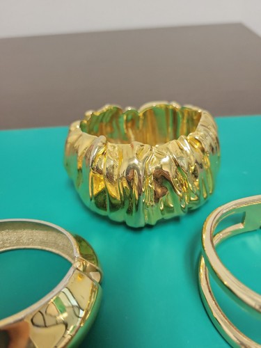 Vintage Gold Tone Clamper Bracelet Mixed Lot of 3 Chunky Classic Bold Statement - Picture 4 of 10