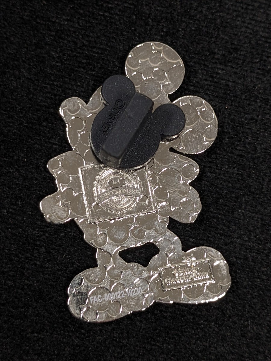 2016 Disney Mickey Mouse Rainbow Trading Pin View 3