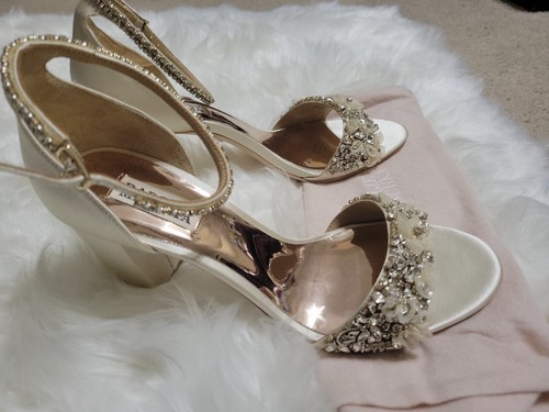 Sandalias Badgley Mischka Finesse, Marfil Satinado, Mujer 8 1/2 Caja Original MP4529 - Imagen 4 de 9