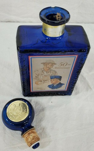 Vintage American Legion 50th Anniversary Cobalt Blue Glass Decanter 1919-1969 - Picture 7 of 7