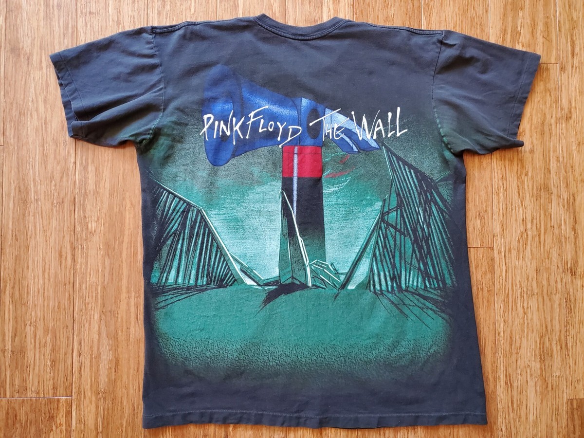 Vintage 90's Pink Floyd The Wall All Over Print T Shirt XL Vintage 90's Pink Floyd The Wall All Over Print T Shirt XL