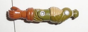 GI Joe Body Part 1983 Steeler Left Arm C8.5 Very Good