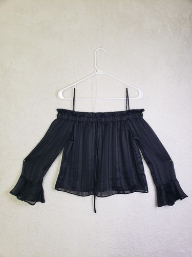 Forever 21 Damen Top klein schwarz Poly-Mischung Schulterfrei Rüschen Cropped Bluse - Bild 1 von 17