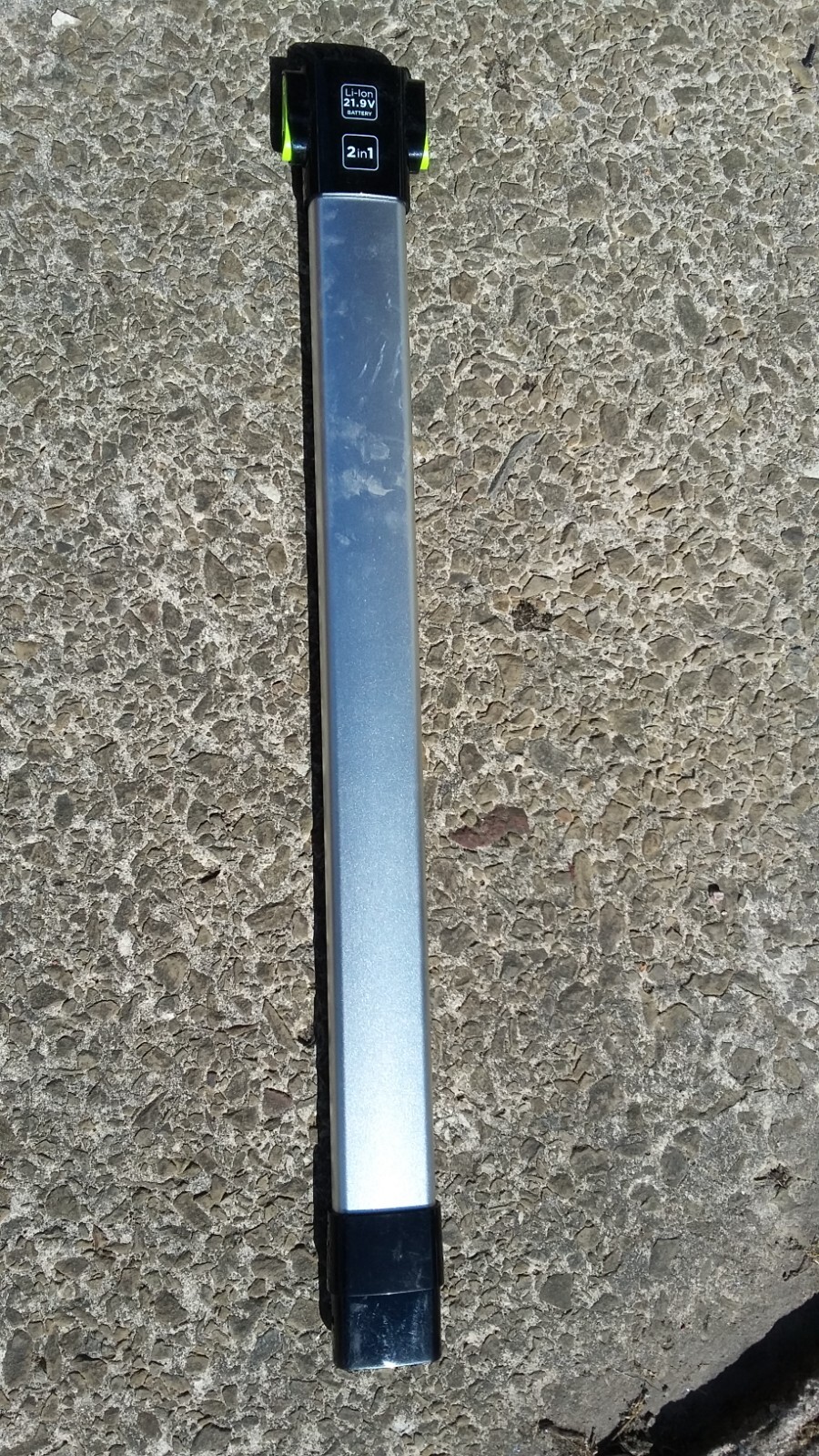 Picture 1 of 2