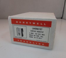 New Honeywell LA409A1107, LA409A 1008 Surface Aquastat Control