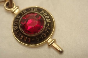 1977-Crestwood-Jr-Sr-High-School-Prom-Key-Ring-Fob-Mountaintop-PA-Luzerne-Co-PA
