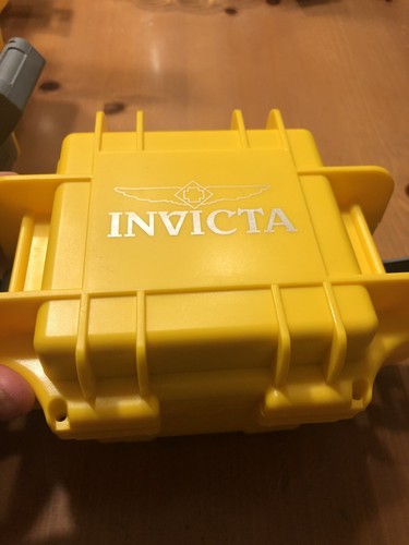 Invicta Lupah Revolution Cronografo Svizzero al Quarzo Custodia in Ceramica Modello 10288 - Foto 4 di 4