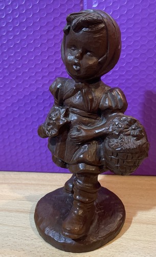 Vintage Wood Carved Girl with Flowers Hand Sculpted Red Mill. Like Hummel. Gift - Picture 2 of 5