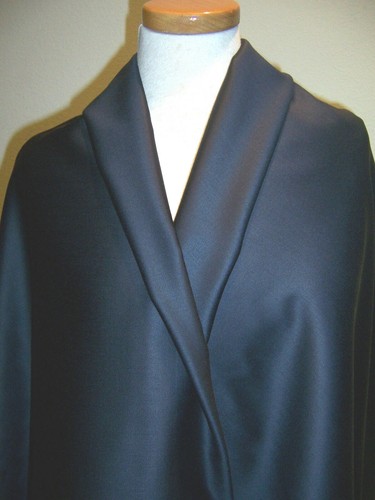 2 yds DESIGNER SWISS WOOL FABRIC DK GREY RICH LUSTROUS MENS WOMENS SUITING - Picture 3 of 3