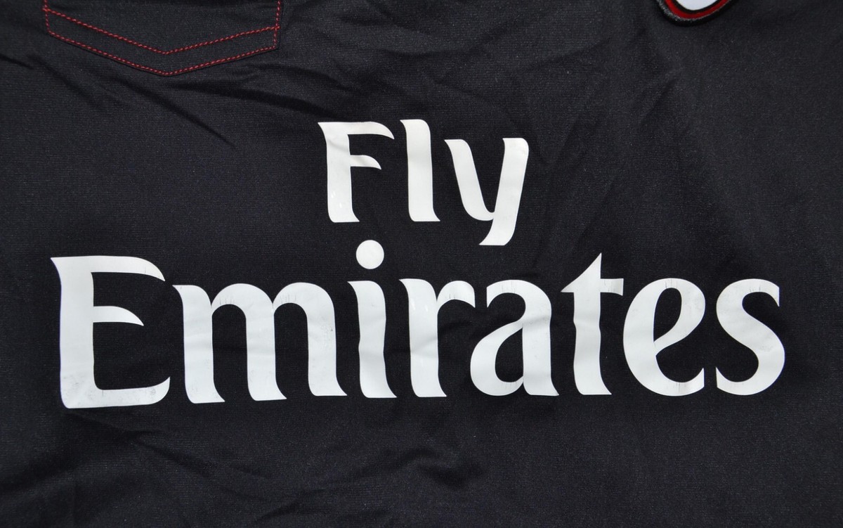 adidas　AC MILAN　ロゴプリント　三本ライン　ゲームシャツ adidas AC MILAN ロゴプリント 三本ライン ゲームシャツ - メルカリ