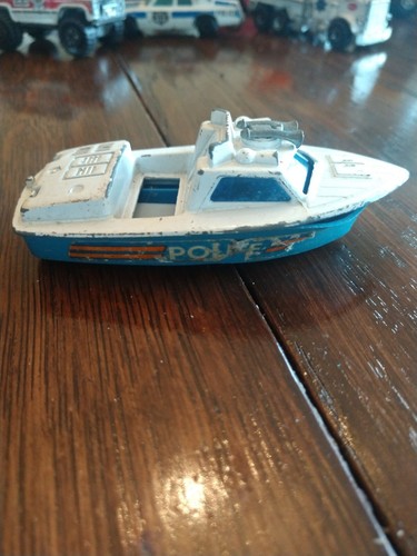 VINTAGE 70'S-80'S MATCHBOX POLICE LOT PLYMOUTH, TOW, BLAZER AND BOAT - Bild 19 von 22