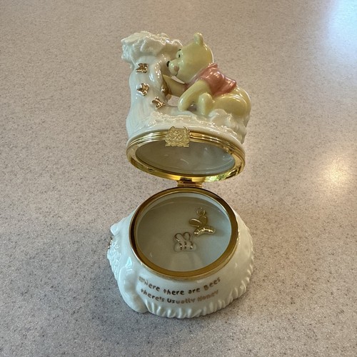 Lenox Disney Pooh's Treasure of Honey Treasure Box Con ENCANTO - Imagen 5 de 8