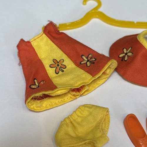 De colección 1966 Tutti Plantin Posies #3609 Traje Barbie Mattel Hermanita - Imagen 2 de 9
