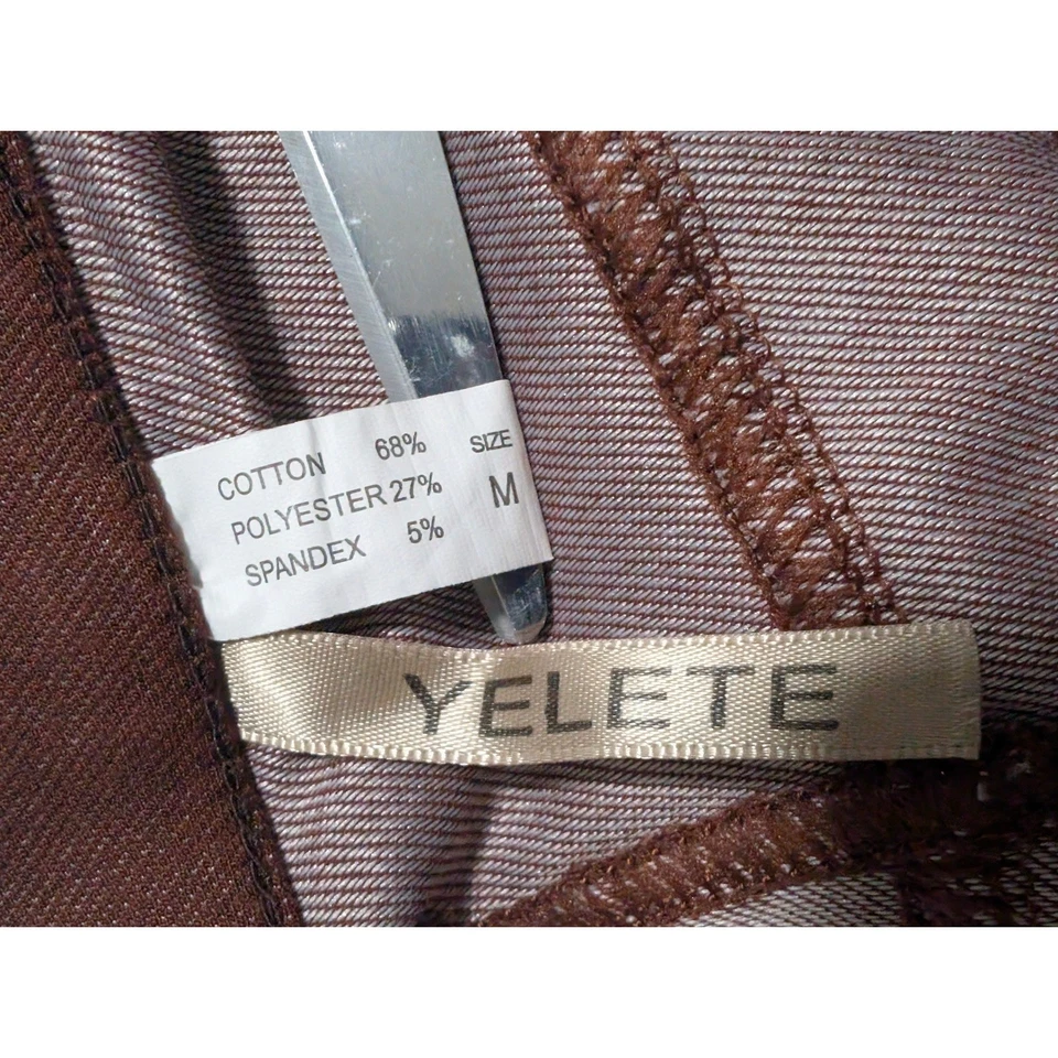 Calça jeans feminina YELETE marrom elástica tamanho médio - Imagem 3 de 3