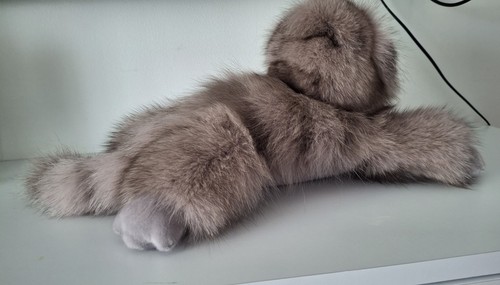 New toy made from natural arctic fox fur. - Bild 6 von 10