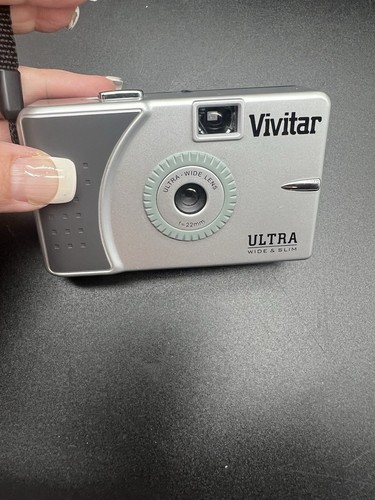Vivitar Ultra Wide & Slim 35mm Film Camera