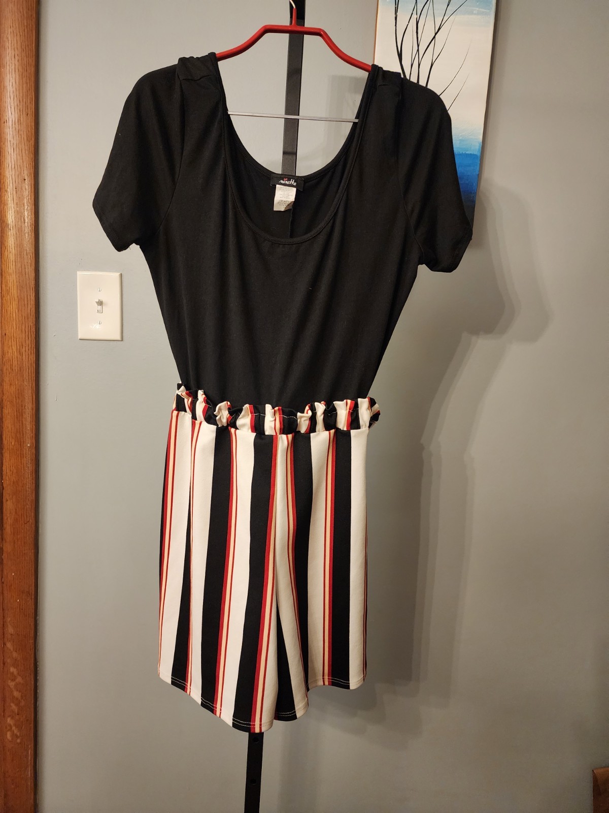 Picture 1 of 7