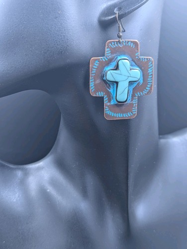 Vtg. Hand-Made Southwestern Tribal Cross Copper Metal & Faux Turquoise Earrings - Picture 2 of 7