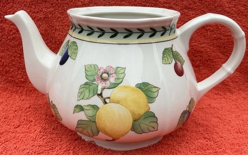 Villeroy & Boch French Garden Fleurence 4-Cup Teapot with Lid 6.75” High - Picture 2 of 10
