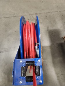 Clearance-Coxreels Low Pressure Retractable Air/Water Reel 1/4" I.D. 50' with