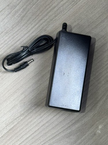 TRACER 12V 7A LiFePO4 RECHARGEABLE POWER BATTERY PACK CAMPING. NEW BNIB - Picture 8 of 8