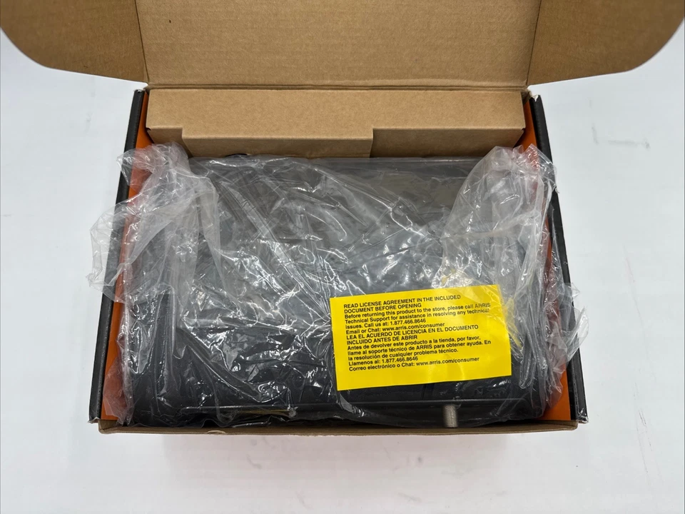 ARRIS G20 DOCSIS 3.1 Cable Modem & AX3000 WiFi 6 Router Open Box - Image 4 of 4