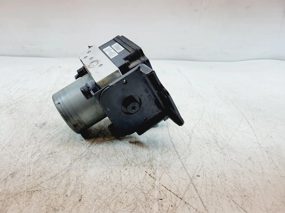 2016 2017 2018 KIA SORENTO AWD ABS MÓDULO BOMBA + MOTOR OEM 58900-C6840 - Imagem 2 de 4