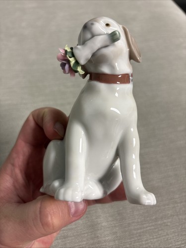 LLadro Spain This Bouquet Is for You Hundefigur - Bild 11 von 18
