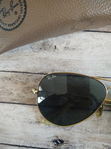 RAY BAN AVIATOR SUNGLASSE IMPACT RESISTANT WITH CASE - Picture 2 of 5