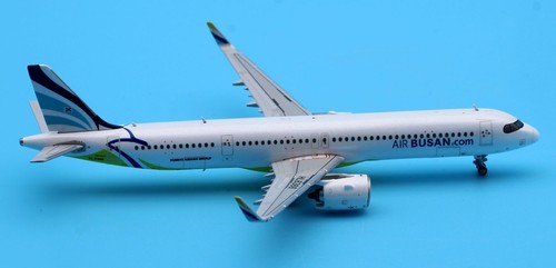 JC Wings 1:400 Air Busan Airbus A321 Diecast Aircraft Jet Model HL8366 - Picture 5 of 13