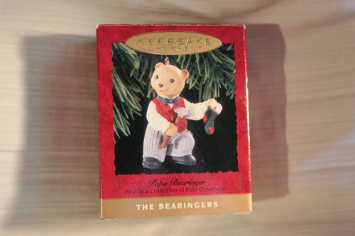 HALLMARK PAPA BEARINGER CHRISTMAS ORNAMENT 1993 1ST IN BEARINGER COLLECTION - Picture 1 of 3