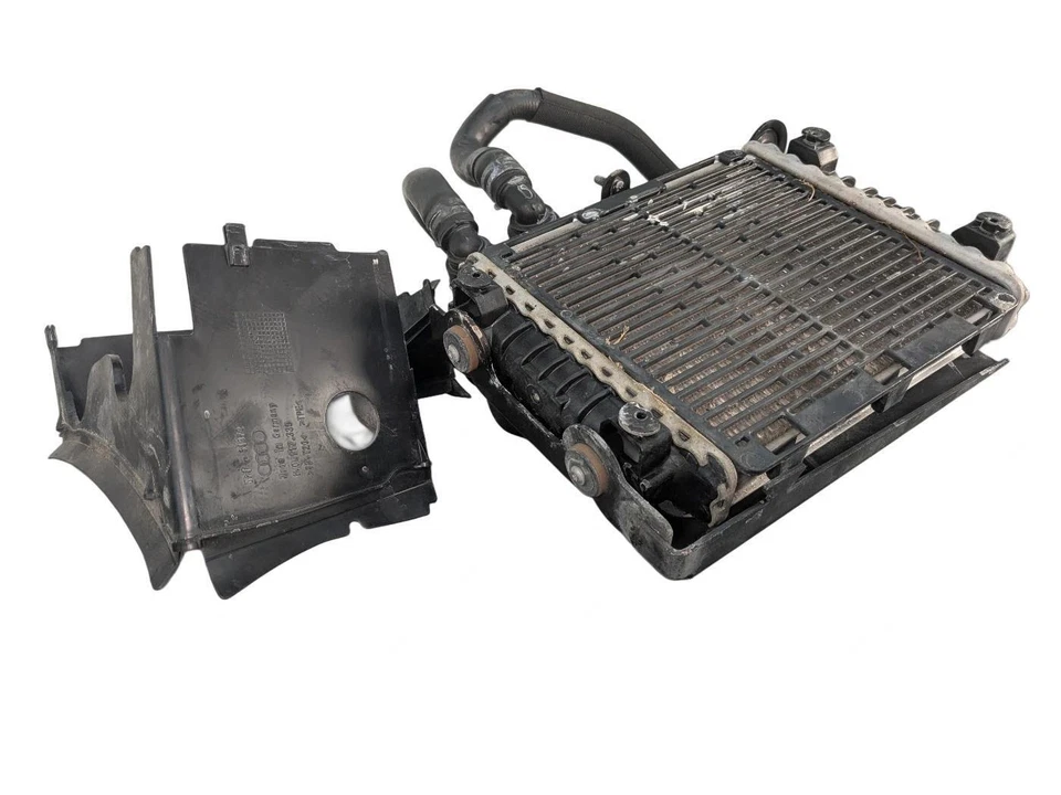 Radiador secundario Audi S3 TT 2015-2019 con cubierta de soporte y mangueras - 5Q0121253H Foto 3 de 4