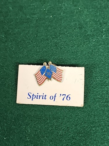 VINTAGE 1976 United States Bi-centennial Double Flag Lapel Pin "Spirit of ‘76"